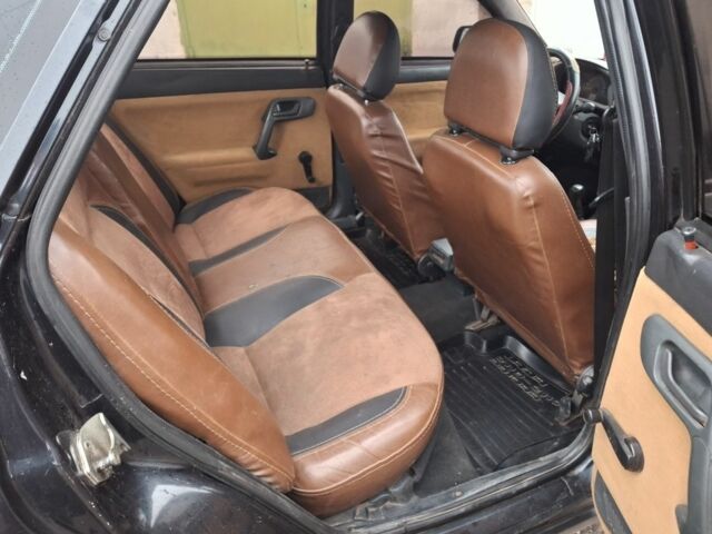 Черный ВАЗ 2110, объемом двигателя 1.6 л и пробегом 150 тыс. км за 2000 $, фото 8 на Automoto.ua