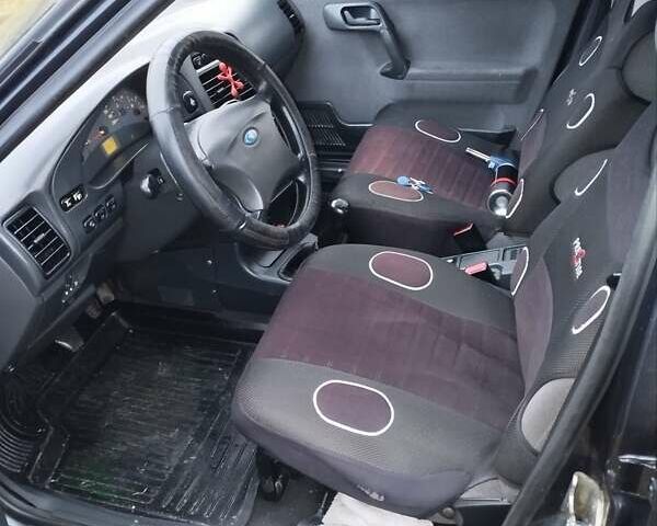 Чорний ВАЗ 2110, об'ємом двигуна 1.6 л та пробігом 209 тис. км за 1999 $, фото 10 на Automoto.ua