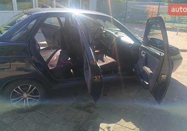 Чорний ВАЗ 2110, об'ємом двигуна 1.6 л та пробігом 182 тис. км за 2400 $, фото 9 на Automoto.ua