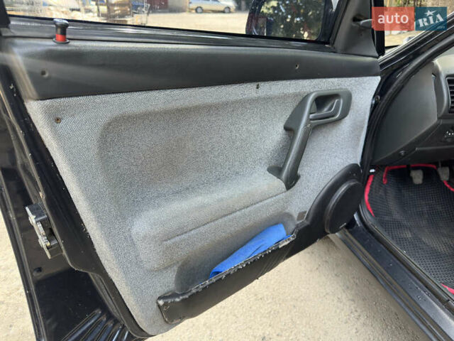 ВАЗ 2110 2008 у Одесі на Automoto.ua Чорний ВАЗ 2110, об'ємом двигуна 1.6 л та пробігом 193 тис. км за 1682 $, фото 16 на Automoto.ua