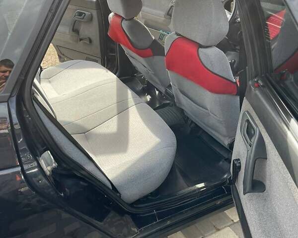 Черный ВАЗ 2110, объемом двигателя 1.6 л и пробегом 127 тыс. км за 2200 $, фото 3 на Automoto.ua