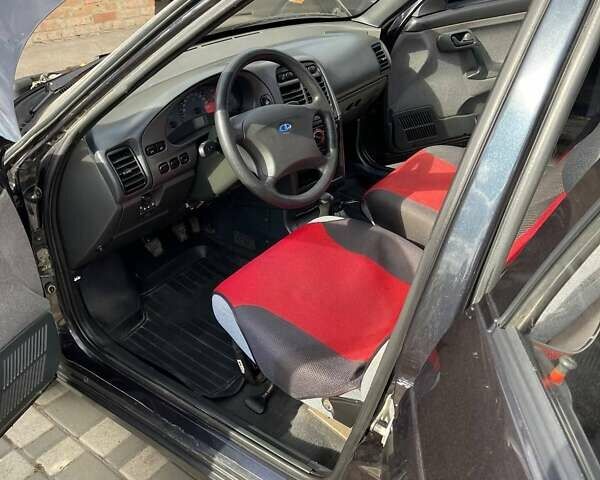 Черный ВАЗ 2110, объемом двигателя 1.6 л и пробегом 127 тыс. км за 2200 $, фото 8 на Automoto.ua