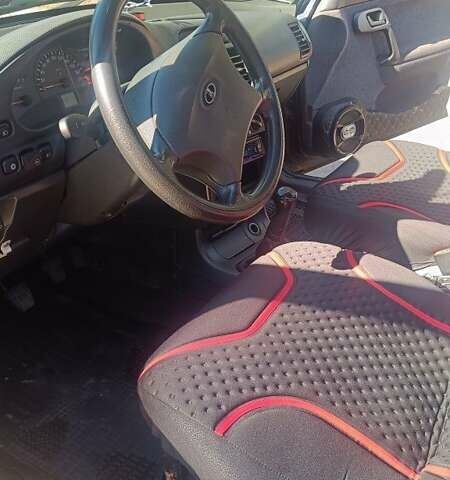 Чорний ВАЗ 2110, об'ємом двигуна 1.6 л та пробігом 182 тис. км за 2400 $, фото 3 на Automoto.ua