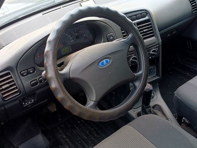 Чорний ВАЗ 2110, об'ємом двигуна 1.6 л та пробігом 54 тис. км за 1550 $, фото 2 на Automoto.ua