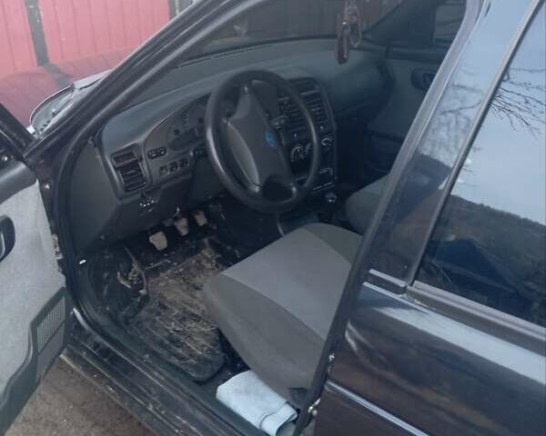 ВАЗ 2110 2008 в Рахове на Automoto.ua Черный ВАЗ 2110, объемом двигателя 1.6 л и пробегом 150 тыс. км за 2200 $, фото 3 на Automoto.ua