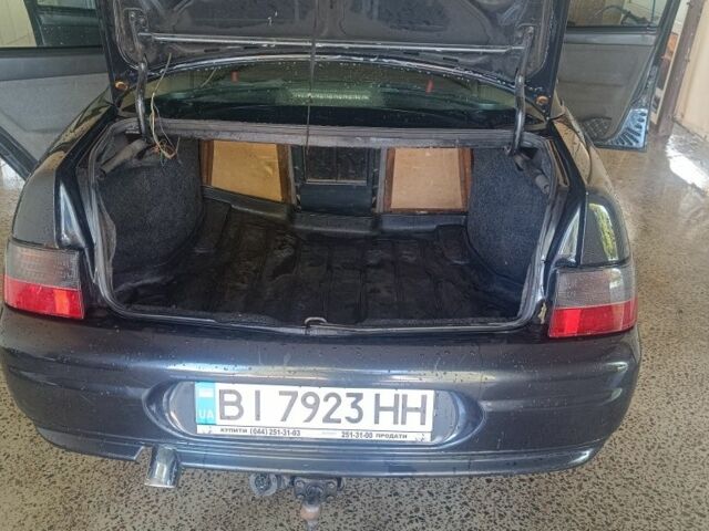 Чорний ВАЗ 2110, об'ємом двигуна 1.6 л та пробігом 182 тис. км за 2400 $, фото 13 на Automoto.ua