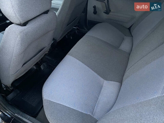 Черный ВАЗ 2110, объемом двигателя 1.6 л и пробегом 81 тыс. км за 3500 $, фото 28 на Automoto.ua