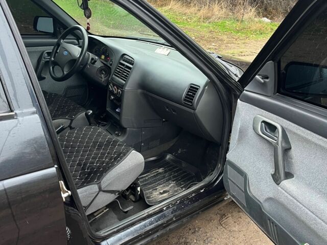 Чорний ВАЗ 2110, об'ємом двигуна 1.6 л та пробігом 81 тис. км за 2850 $, фото 8 на Automoto.ua