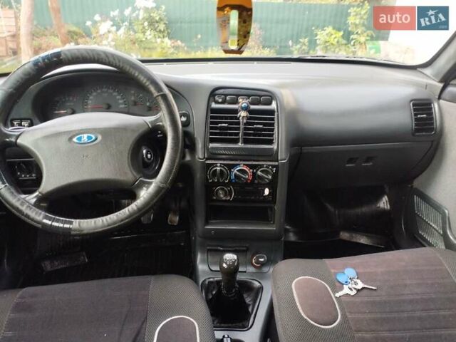 Чорний ВАЗ 2110, об'ємом двигуна 1.6 л та пробігом 208 тис. км за 2150 $, фото 9 на Automoto.ua