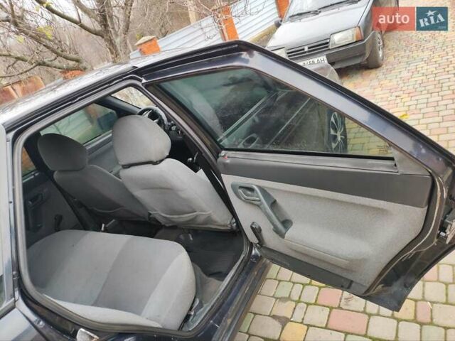 Черный ВАЗ 2110, объемом двигателя 1.6 л и пробегом 250 тыс. км за 1499 $, фото 4 на Automoto.ua