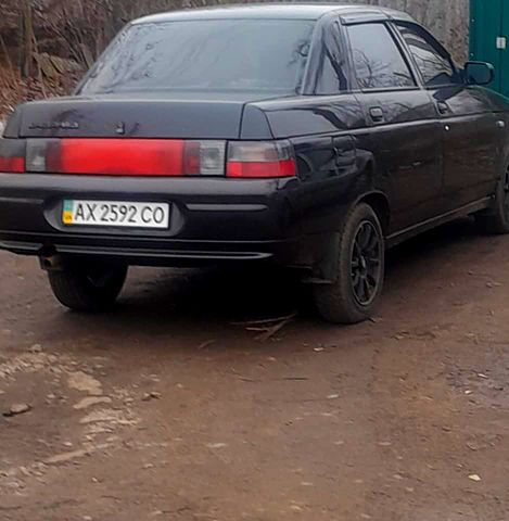 Чорний ВАЗ 2110, об'ємом двигуна 1.6 л та пробігом 300 тис. км за 2000 $, фото 5 на Automoto.ua