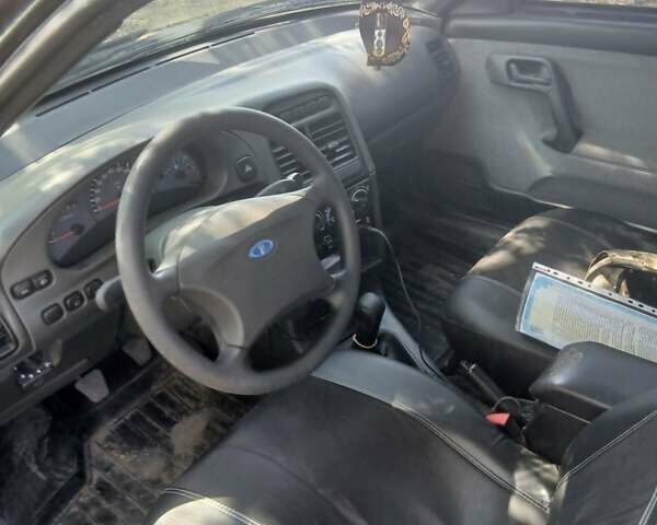Чорний ВАЗ 2110, об'ємом двигуна 1.6 л та пробігом 160 тис. км за 1900 $, фото 2 на Automoto.ua