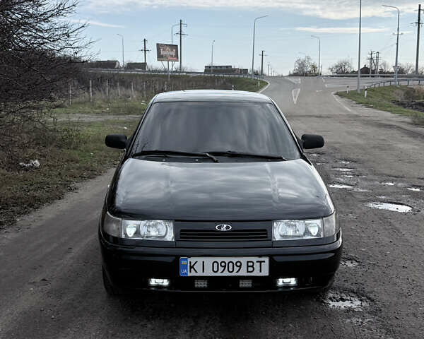 Черный ВАЗ 2110, объемом двигателя 1.6 л и пробегом 116 тыс. км за 3400 $, фото 1 на Automoto.ua