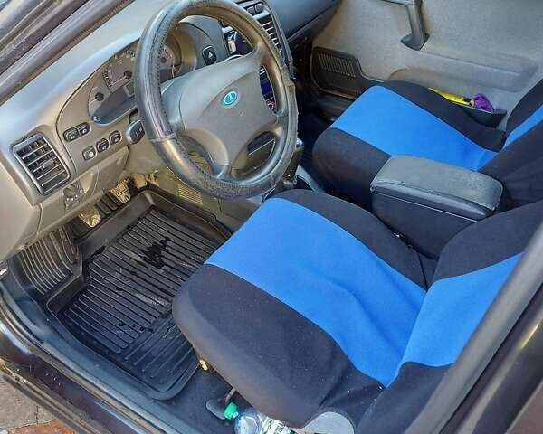 Черный ВАЗ 2110, объемом двигателя 1.6 л и пробегом 190 тыс. км за 2200 $, фото 7 на Automoto.ua