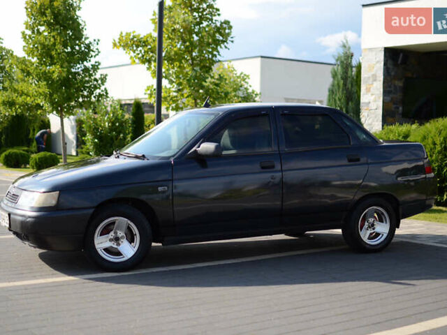 Черный ВАЗ 2110, объемом двигателя 1.6 л и пробегом 150 тыс. км за 2000 $, фото 3 на Automoto.ua