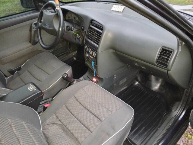 Черный ВАЗ 2110, объемом двигателя 1.6 л и пробегом 173 тыс. км за 2500 $, фото 13 на Automoto.ua