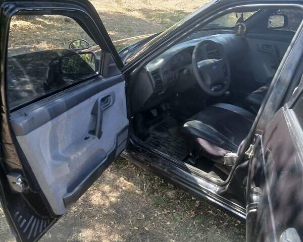 Чорний ВАЗ 2110, об'ємом двигуна 1.6 л та пробігом 160 тис. км за 1900 $, фото 5 на Automoto.ua