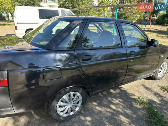 Чорний ВАЗ 2110, об'ємом двигуна 1.6 л та пробігом 84 тис. км за 2500 $, фото 3 на Automoto.ua