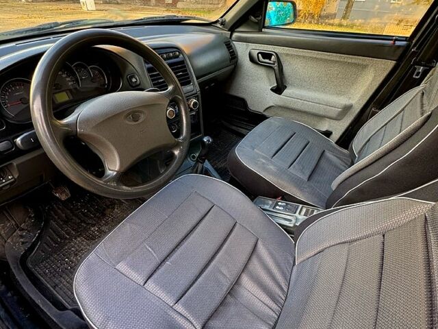 Черный ВАЗ 2110, объемом двигателя 1.6 л и пробегом 220 тыс. км за 1950 $, фото 7 на Automoto.ua