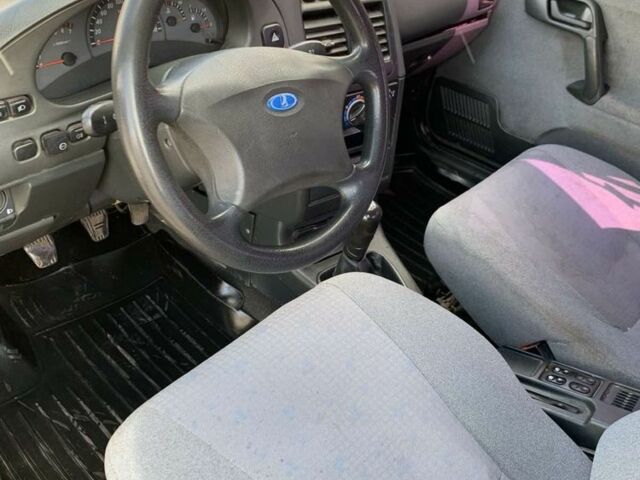 Черный ВАЗ 2110, объемом двигателя 1.6 л и пробегом 245 тыс. км за 2300 $, фото 3 на Automoto.ua