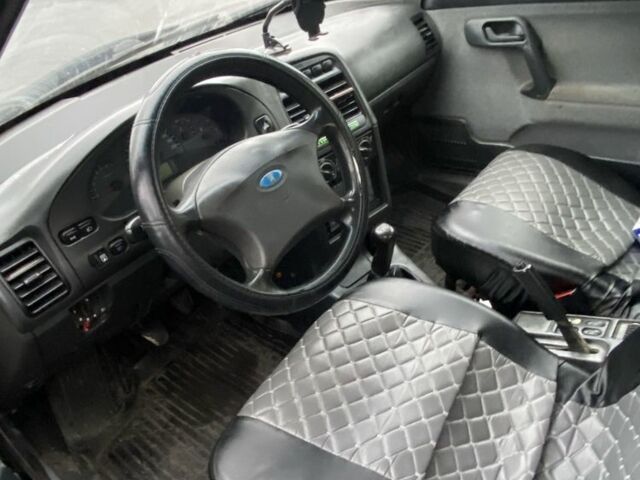 Черный ВАЗ 2110, объемом двигателя 1.6 л и пробегом 100 тыс. км за 1250 $, фото 7 на Automoto.ua