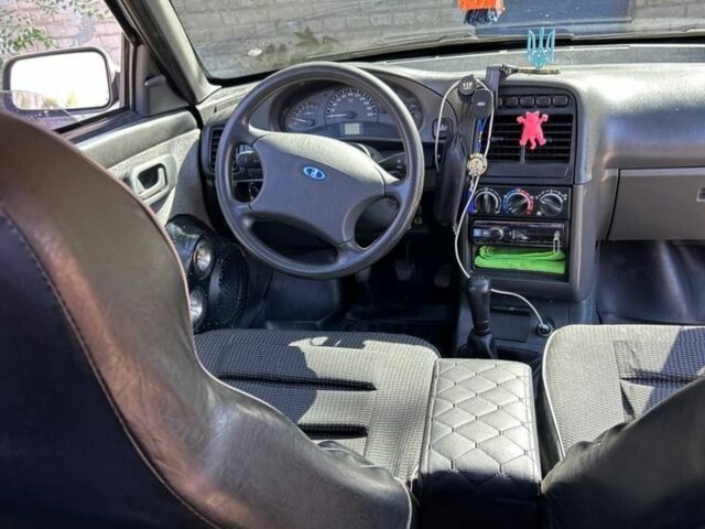 Чорний ВАЗ 2110, об'ємом двигуна 1.6 л та пробігом 167 тис. км за 2500 $, фото 7 на Automoto.ua