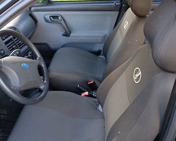 ВАЗ 2110 2009 у Тячеве на Automoto.ua Чорний ВАЗ 2110, об'ємом двигуна 1.6 л та пробігом 29 тис. км за 3000 $, фото 17 на Automoto.ua