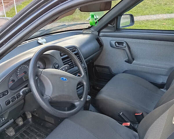 ВАЗ 2110 2009 у Тячеве на Automoto.ua Чорний ВАЗ 2110, об'ємом двигуна 1.6 л та пробігом 29 тис. км за 3000 $, фото 9 на Automoto.ua