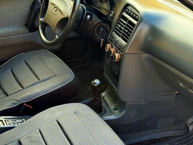 Черный ВАЗ 2110, объемом двигателя 1.6 л и пробегом 220 тыс. км за 1950 $, фото 10 на Automoto.ua