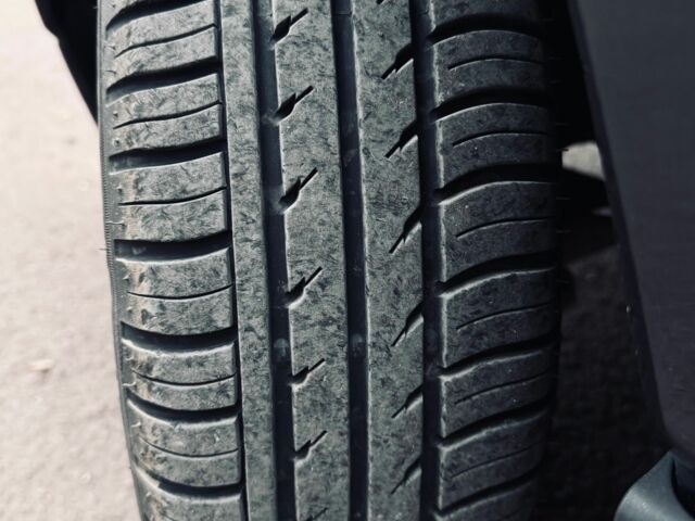 Черный ВАЗ 2110, объемом двигателя 1.6 л и пробегом 1000 тыс. км за 2800 $, фото 8 на Automoto.ua