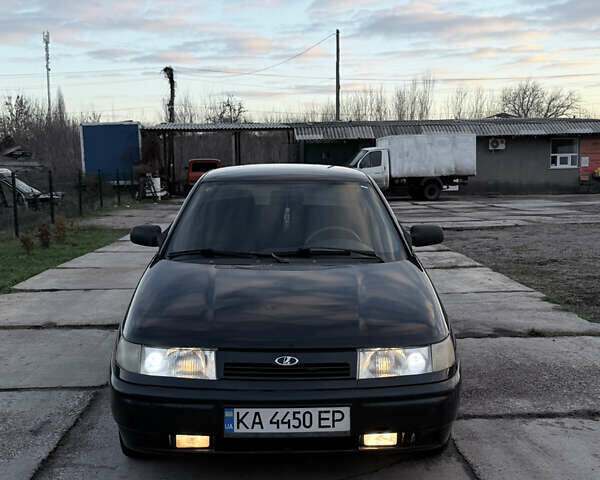 Черный ВАЗ 2110, объемом двигателя 1.6 л и пробегом 199 тыс. км за 1999 $, фото 1 на Automoto.ua