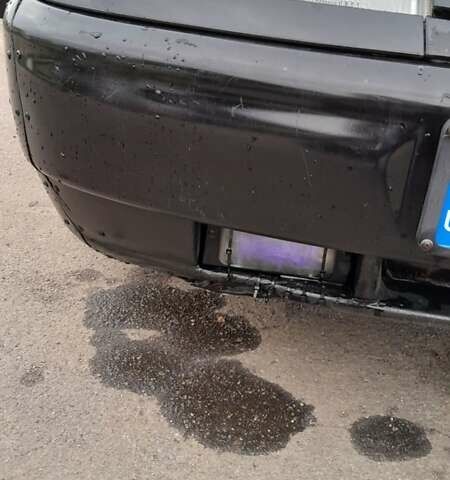 Черный ВАЗ 2110, объемом двигателя 1.62 л и пробегом 194 тыс. км за 2000 $, фото 9 на Automoto.ua