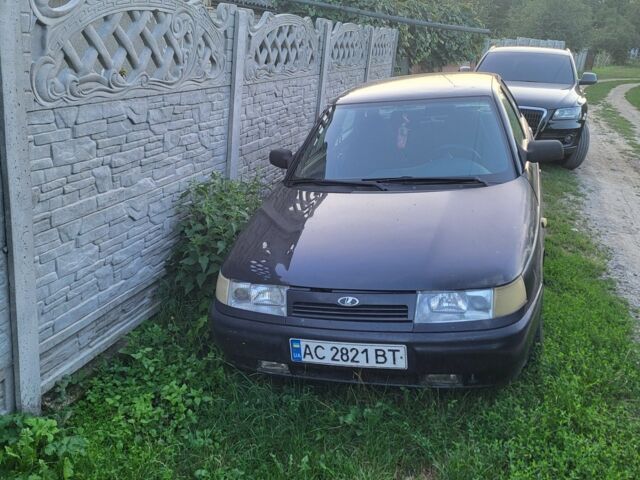 Черный ВАЗ 2110, объемом двигателя 1 л и пробегом 138 тыс. км за 1700 $, фото 3 на Automoto.ua