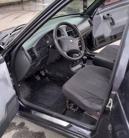 Черный ВАЗ 2110, объемом двигателя 1.62 л и пробегом 194 тыс. км за 2000 $, фото 6 на Automoto.ua