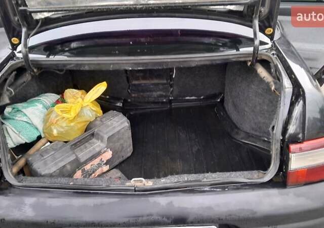 Черный ВАЗ 2110, объемом двигателя 1.62 л и пробегом 194 тыс. км за 2000 $, фото 2 на Automoto.ua