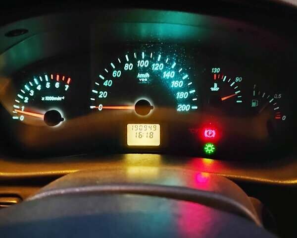 Черный ВАЗ 2110, объемом двигателя 1.6 л и пробегом 191 тыс. км за 3300 $, фото 33 на Automoto.ua