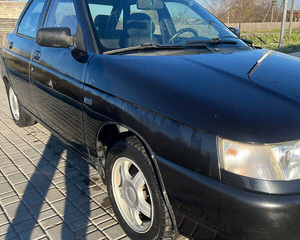 Чорний ВАЗ 2110, об'ємом двигуна 1.6 л та пробігом 130 тис. км за 2000 $, фото 1 на Automoto.ua