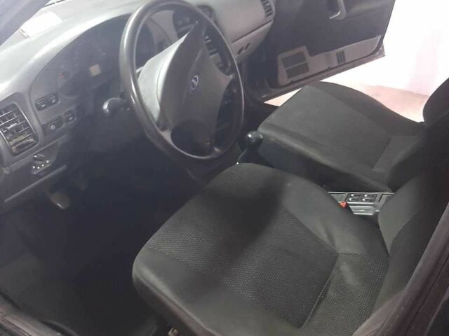 Черный ВАЗ 2110, объемом двигателя 1.6 л и пробегом 95 тыс. км за 3500 $, фото 3 на Automoto.ua