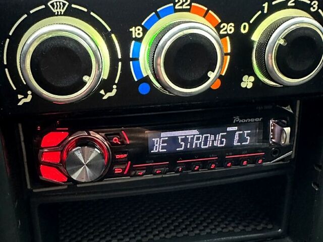 Черный ВАЗ 2110, объемом двигателя 1.6 л и пробегом 148 тыс. км за 2899 $, фото 7 на Automoto.ua