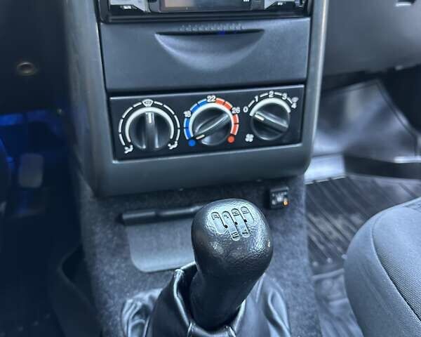 Чорний ВАЗ 2110, об'ємом двигуна 1.6 л та пробігом 87 тис. км за 3400 $, фото 19 на Automoto.ua