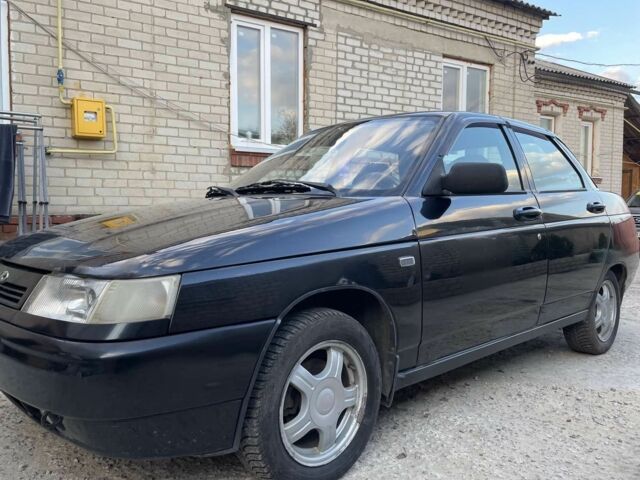 Черный ВАЗ 2110, объемом двигателя 1 л и пробегом 142 тыс. км за 2200 $, фото 1 на Automoto.ua