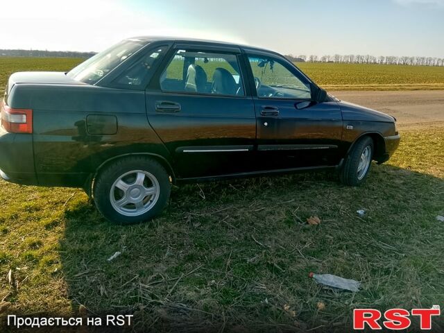 Черный ВАЗ 2110, объемом двигателя 16 л и пробегом 160 тыс. км за 2400 $, фото 3 на Automoto.ua