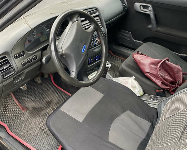 Черный ВАЗ 2110, объемом двигателя 0 л и пробегом 174 тыс. км за 1100 $, фото 2 на Automoto.ua