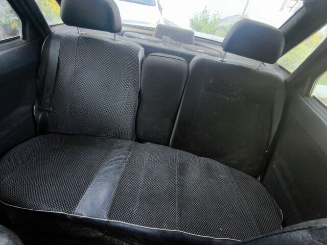 Черный ВАЗ 2110, объемом двигателя 0 л и пробегом 63 тыс. км за 1418 $, фото 6 на Automoto.ua