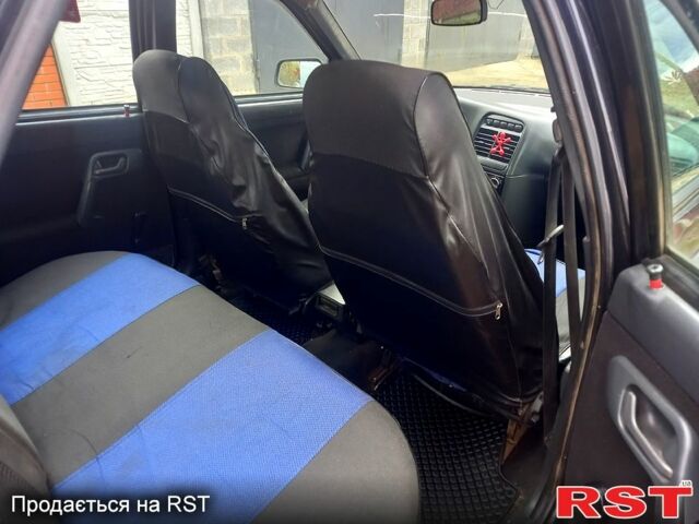 Черный ВАЗ 2110, объемом двигателя 1.6 л и пробегом 169 тыс. км за 2350 $, фото 10 на Automoto.ua