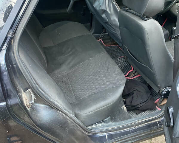 Черный ВАЗ 2110, объемом двигателя 0 л и пробегом 174 тыс. км за 1100 $, фото 5 на Automoto.ua