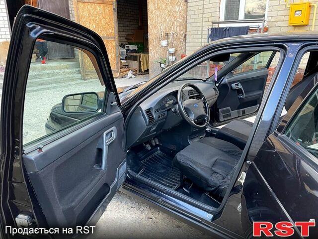 Черный ВАЗ 2110, объемом двигателя 1.6 л и пробегом 148 тыс. км за 2350 $, фото 7 на Automoto.ua
