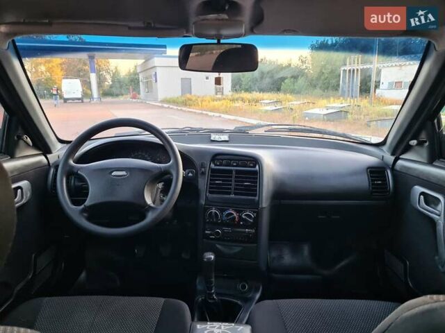 Чорний ВАЗ 2110, об'ємом двигуна 1.6 л та пробігом 186 тис. км за 2900 $, фото 17 на Automoto.ua