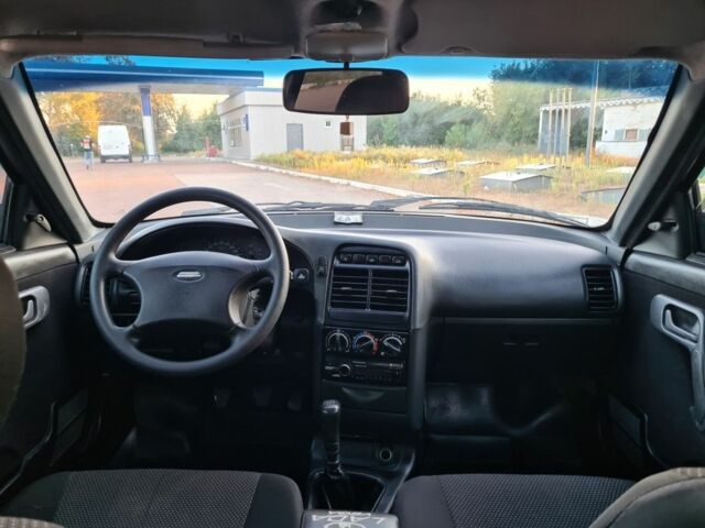 Черный ВАЗ 2110, объемом двигателя 1.6 л и пробегом 186 тыс. км за 2900 $, фото 15 на Automoto.ua