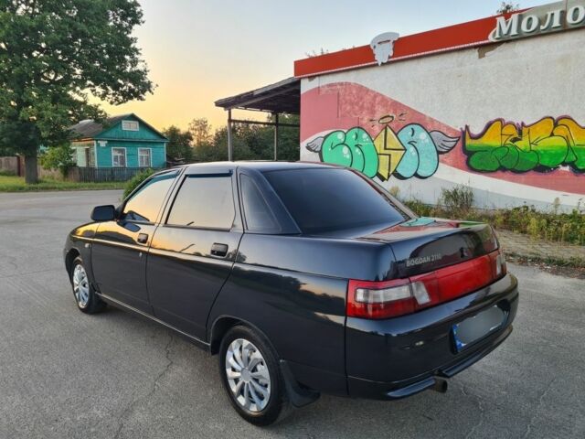 Черный ВАЗ 2110, объемом двигателя 1.6 л и пробегом 186 тыс. км за 2900 $, фото 6 на Automoto.ua